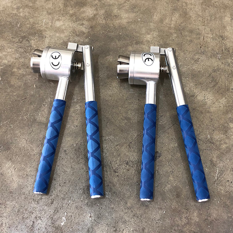 เครื่องปิดฝาขวดน้ำหอม ZS-PBC1 – อุปกรณ์ที่ขาดไม่ได้สำหรับธุรกิจน้ำหอมของคุณ! 🌟